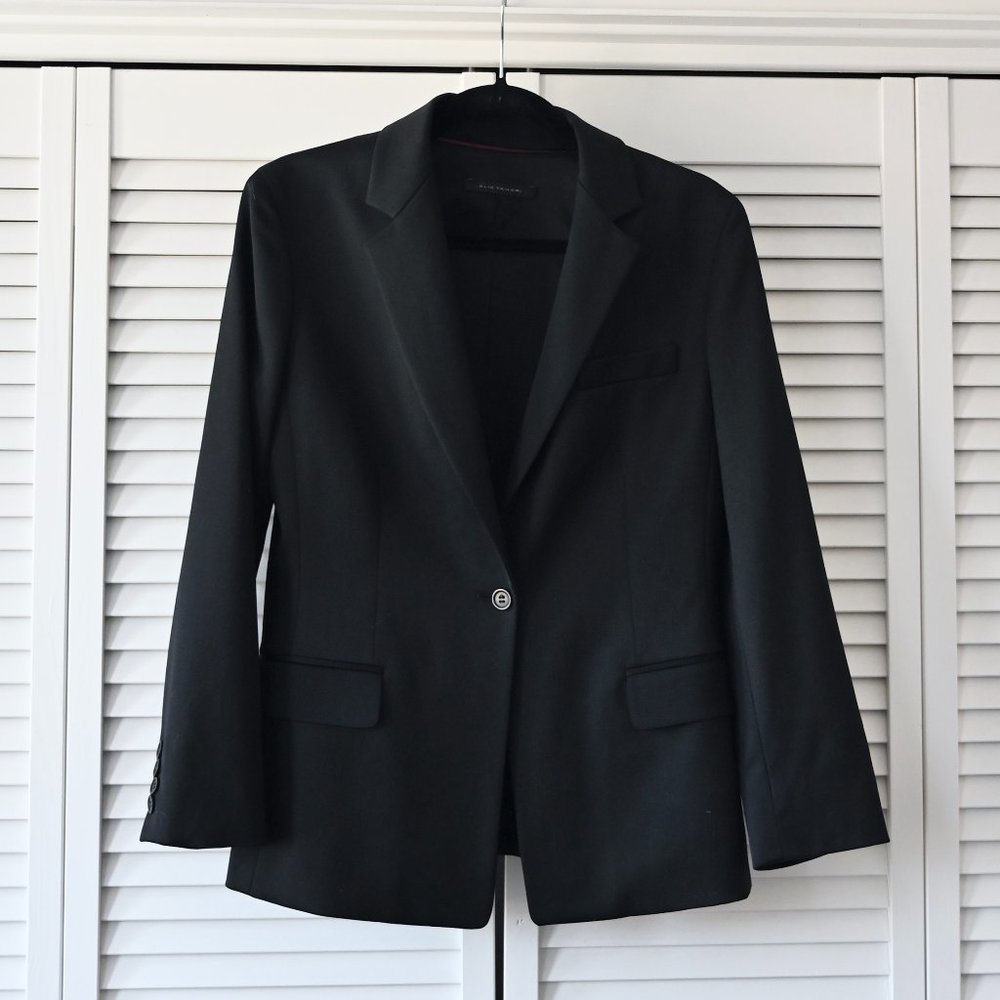 Elie Tahari Size 8 Wool Classic Black Blazer | Size 8
